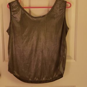 Vintage metallic tank